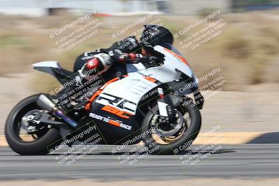 media/Oct-02-2025-Racers Edge (Thu) [[2c91cb6ab3]]/2-A Group/Session 3-Turn 4 Part 2 (1145am)/